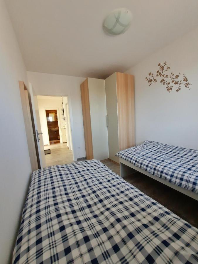 Apartment Mrvica Near The Zagreb Airport Velika Gorica Exterior photo